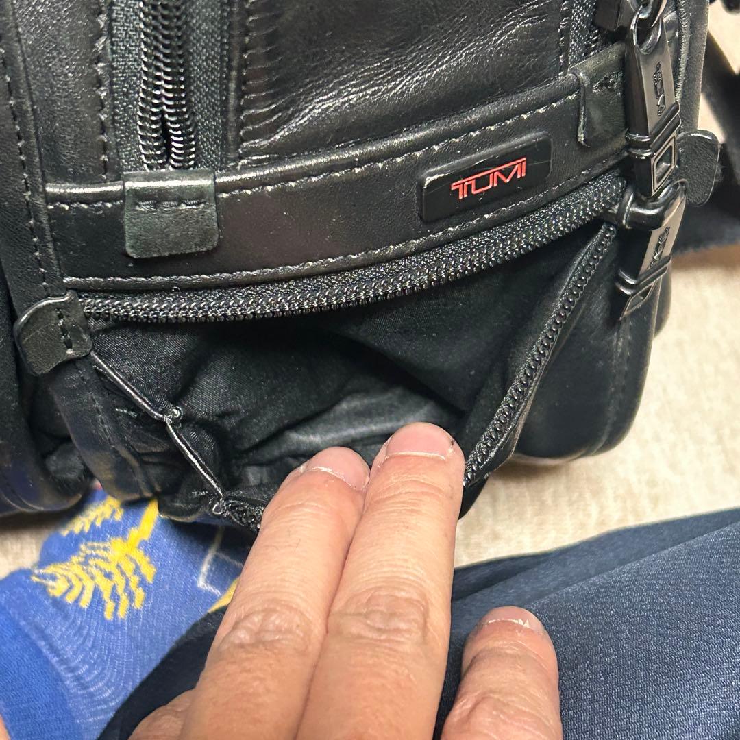 美品　TUMI ALPHA エクスパンダブル ナッパレザー　96141DH