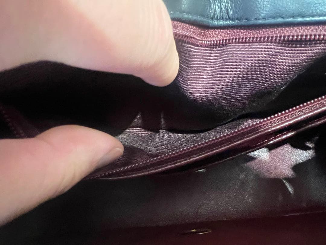 鑑定済CHANEL マトラッセ ラム チェーンショルダー ブラック ゴールド金具