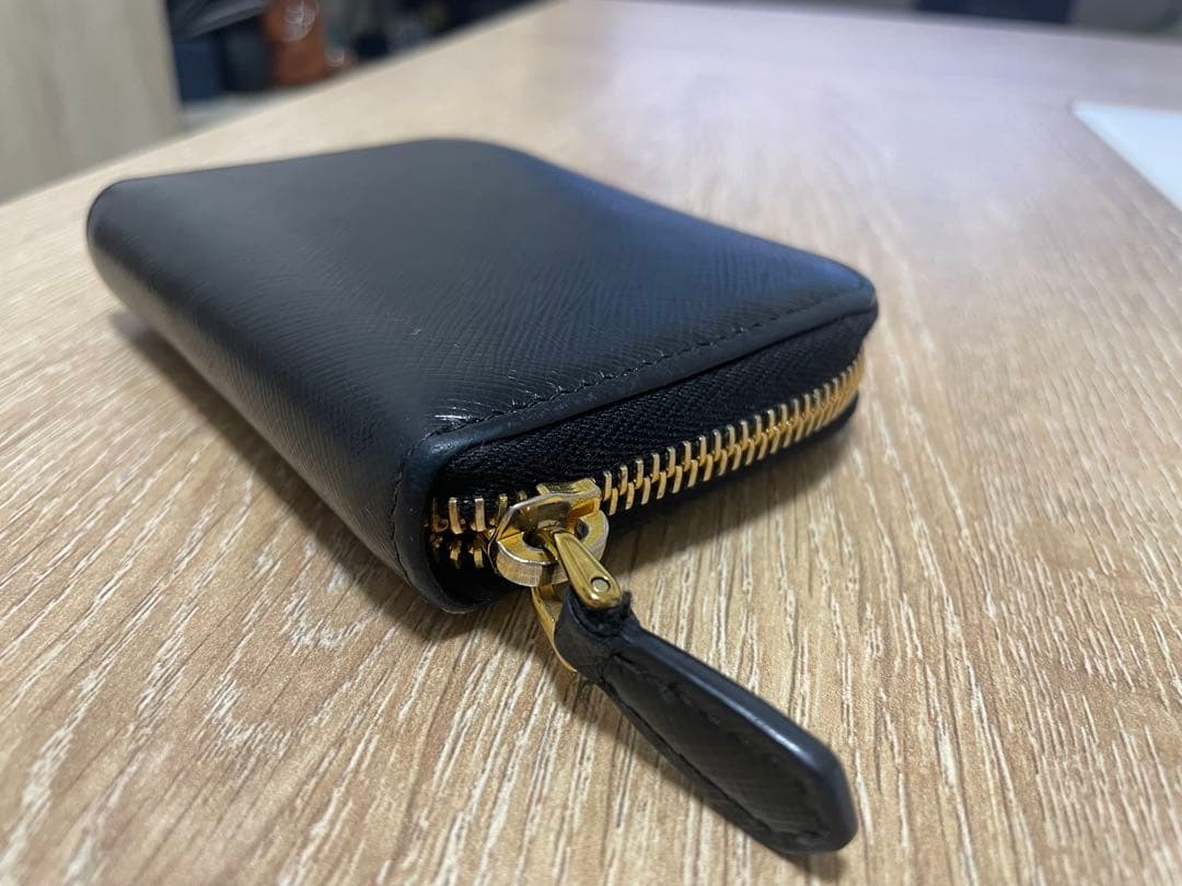 【☆値下げしました☆】PRADA ケース ブラック