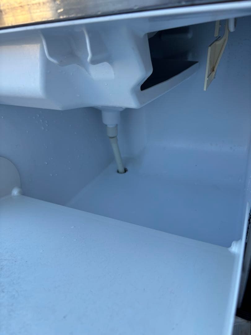 s*a様 製氷機　ホシザキ IM-25M形　送料無料　足つき