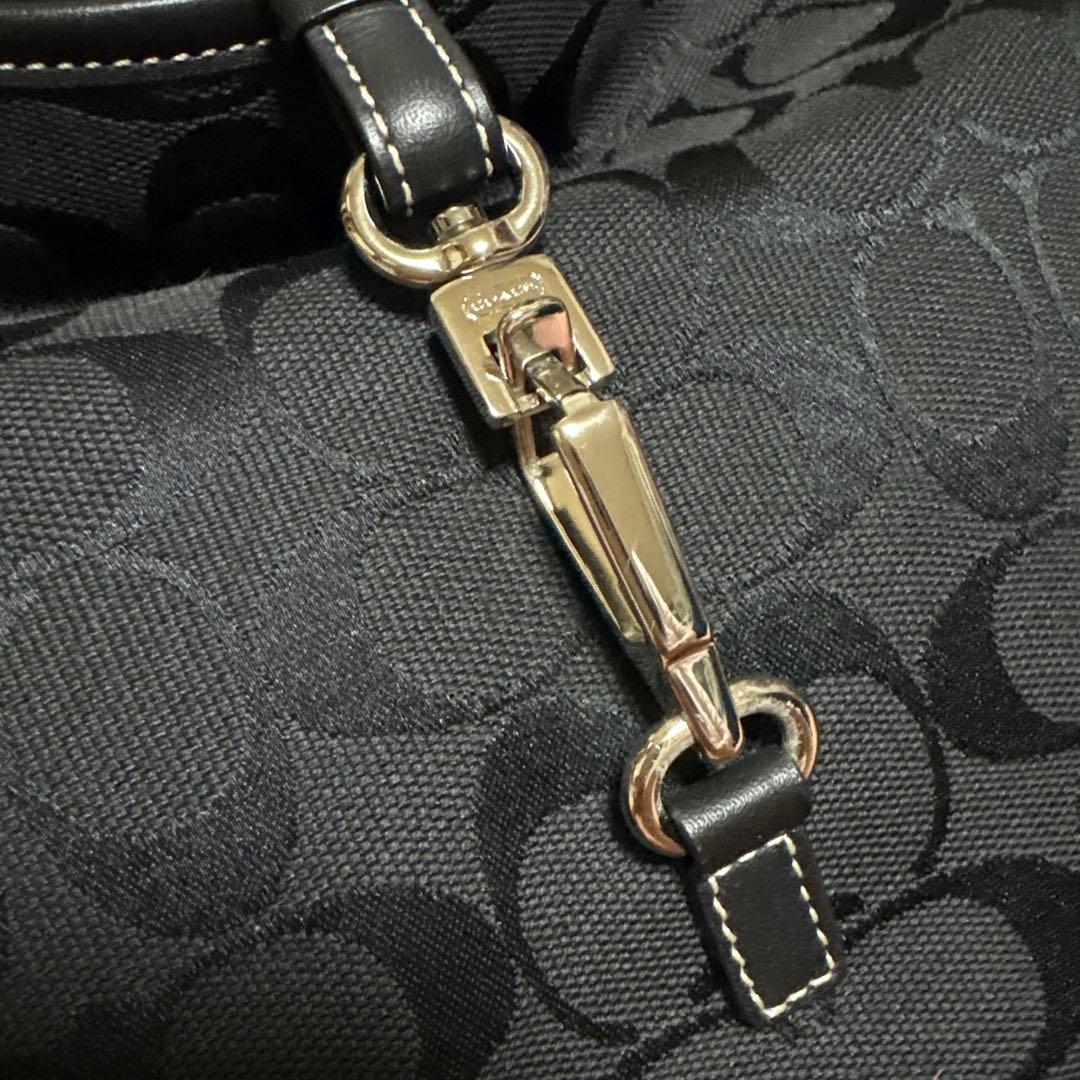 ブラックキャンバスショルダーバッグ