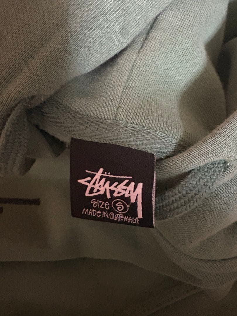 STUSSY フーディー　パーカー