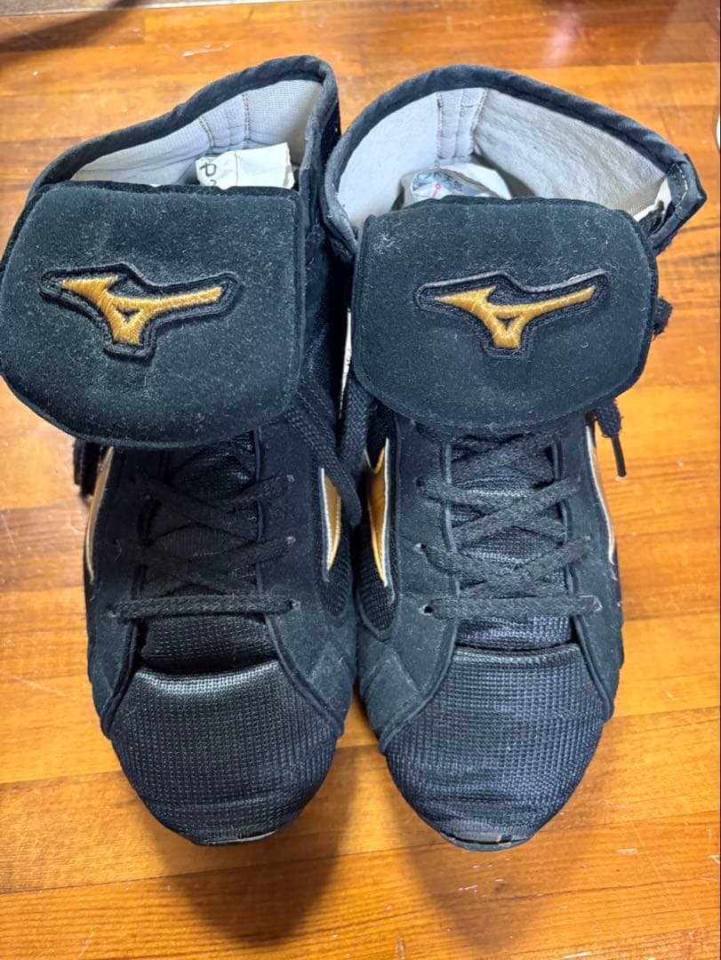 Mizuno ボクシングシューズ ブラック/ゴールド - メルカリ