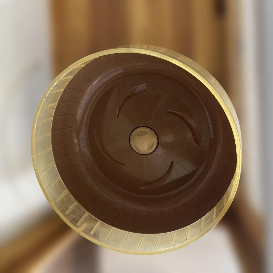 ハリネズミ用木製ケージ（回し車付き）