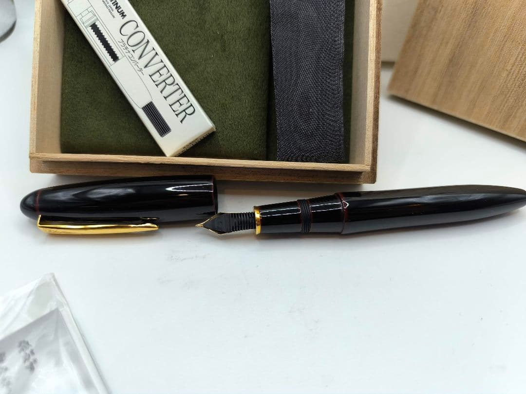 M*P様 プラチナ 万年筆 黒 コンバーター付き