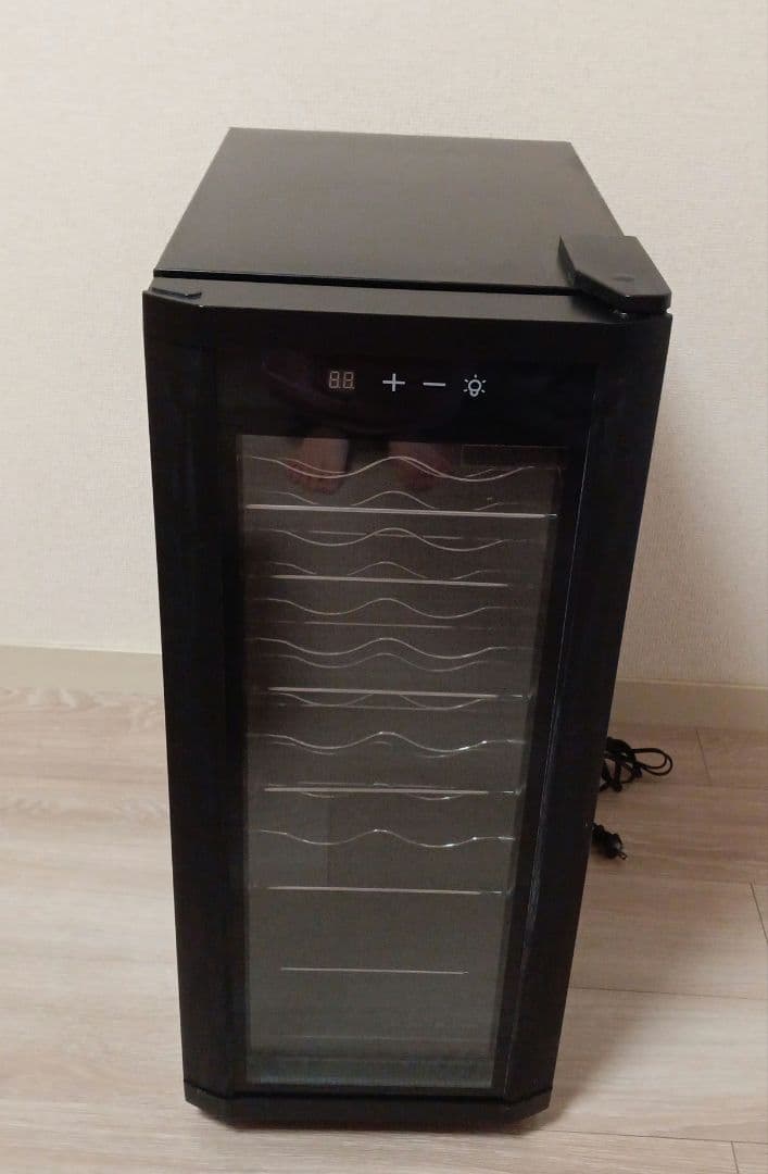 マルカイ　ミニワインセラー　WCE-12B