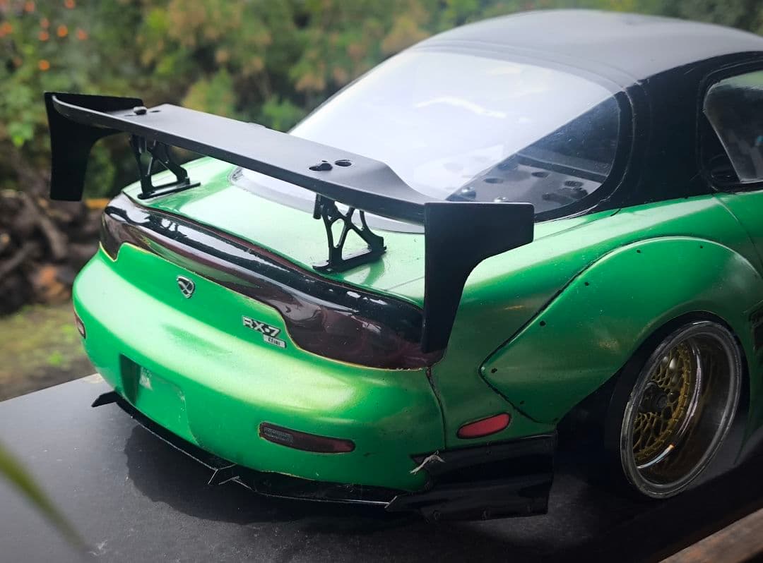 ラジコンボディ アディクションrx7