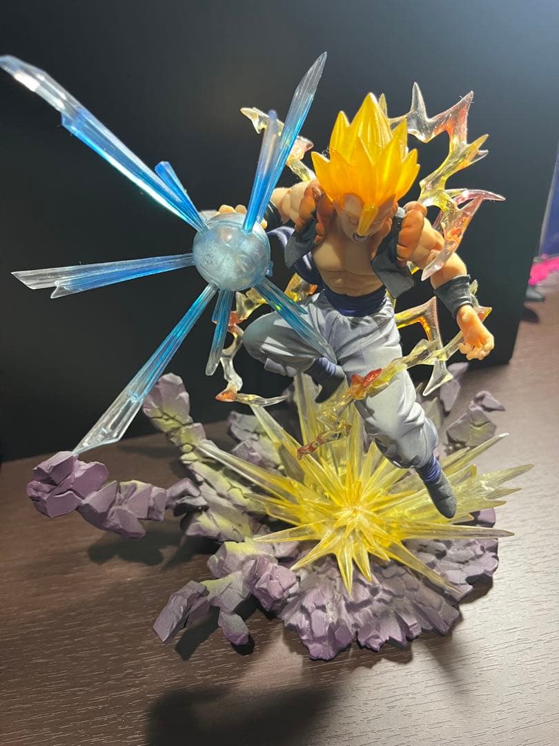 値下げしたした！フィギュアーツZERO スーパーサイヤ人ゴジータ