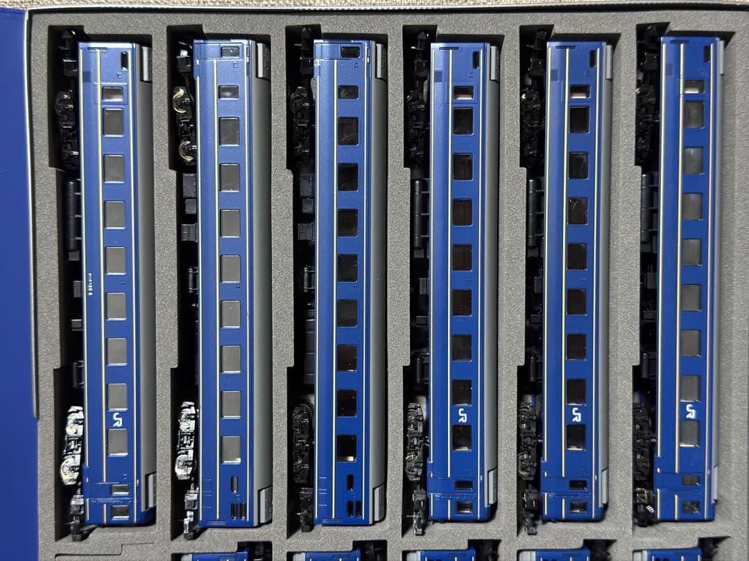 TOMIX 92757 JR 24系25形（寝台特急エルム） 客車のみ