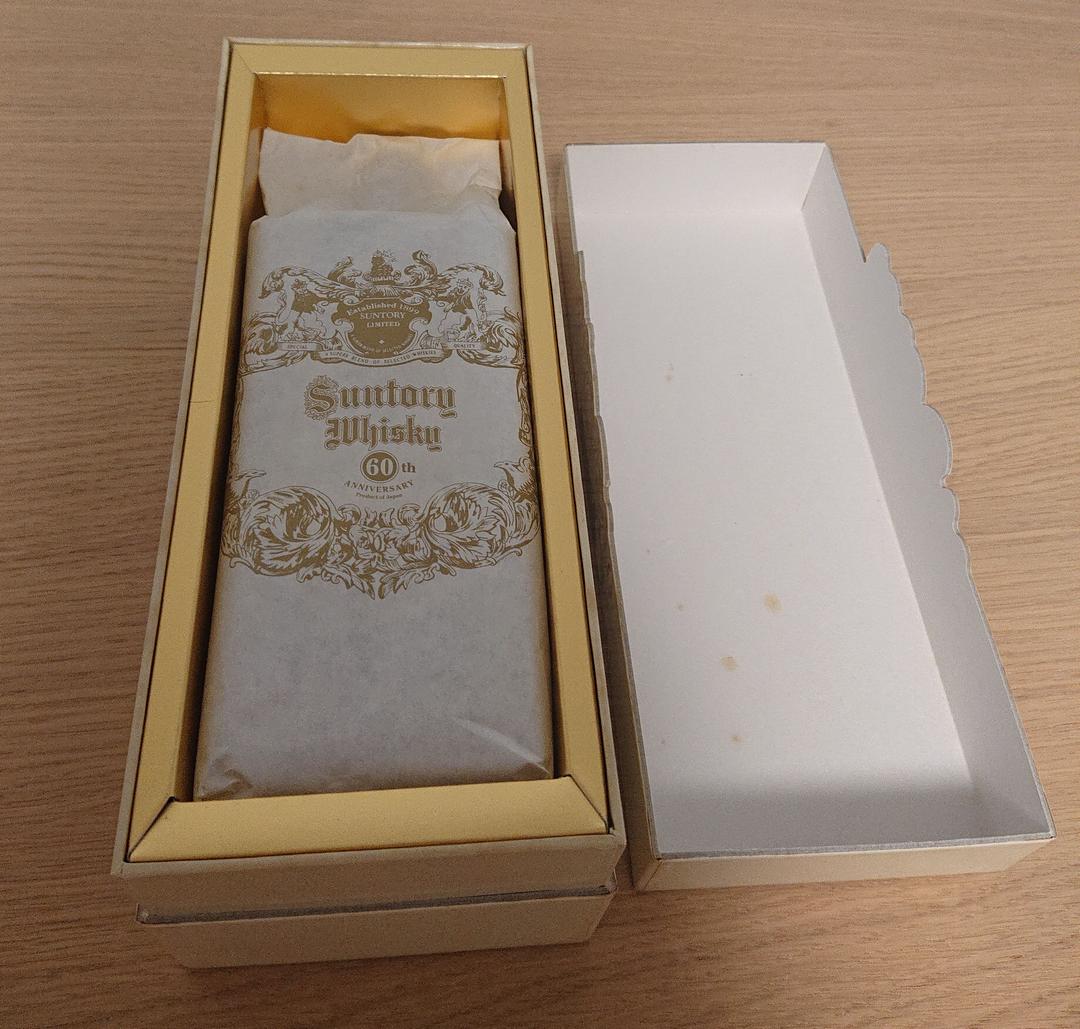 サントリーウイスキー60th ギフトボックス入り非売品 特角瓶