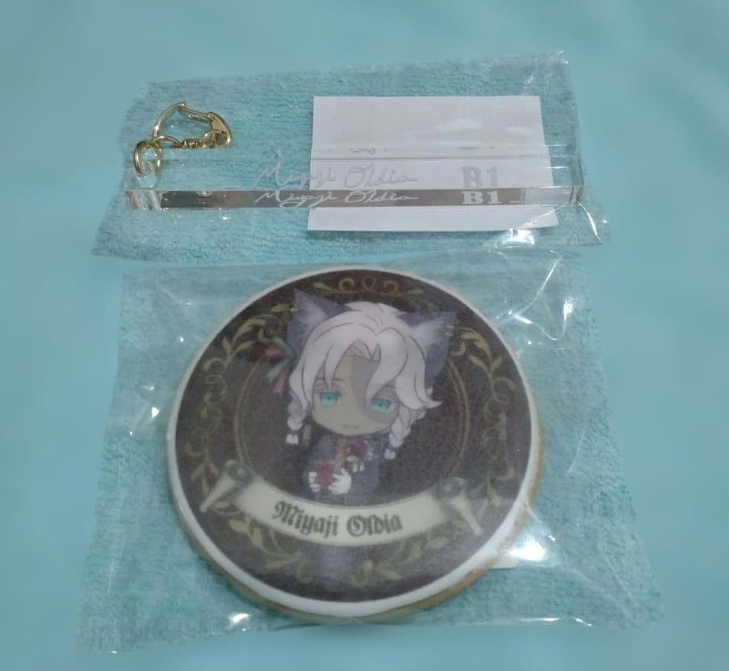 悪魔執事と黒い猫 あくねこ ミヤジ ルームキー風キーホルダー ナンジャ