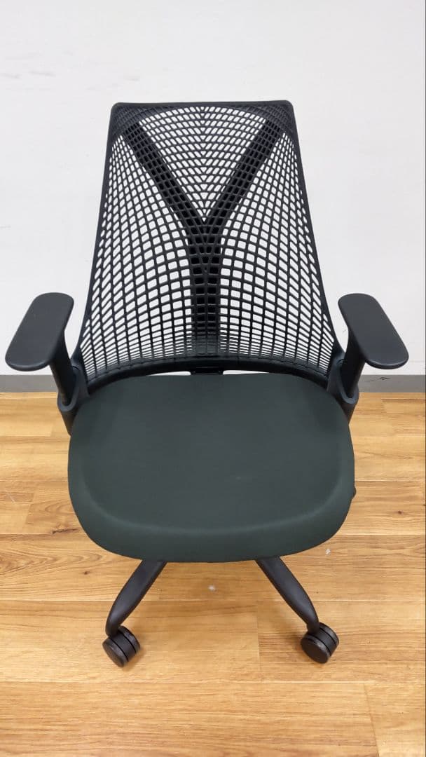 【美品】ハーマンミラー　セイルチェアブラック 黒 オフィスチェア　#22