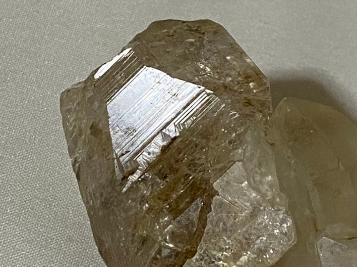 トパーズ　54.7g