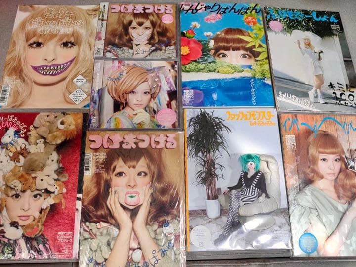 ラ*ー様 きゃりーぱみゅぱみゅ 直筆サイン入りスタンドパネル ラ*ー