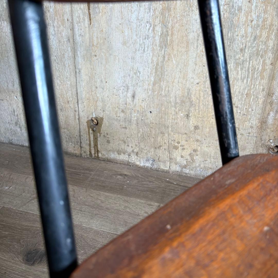 ヴィンテージチェア 古材×パイプ リメイク 子供椅子 学校椅子 黒