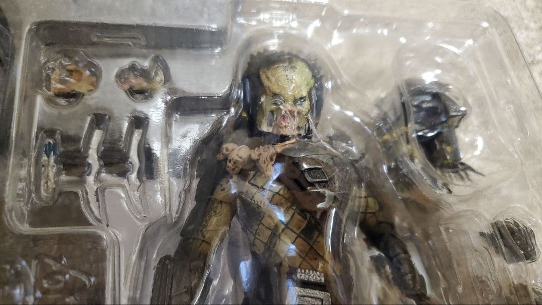 S.H.モンスターアーツ ウルフプレデター ザ・クリーナー