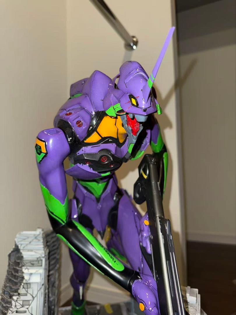 こ*;様 エヴァンゲリオン初号機 スタチュー（大型、脚部修復あり）