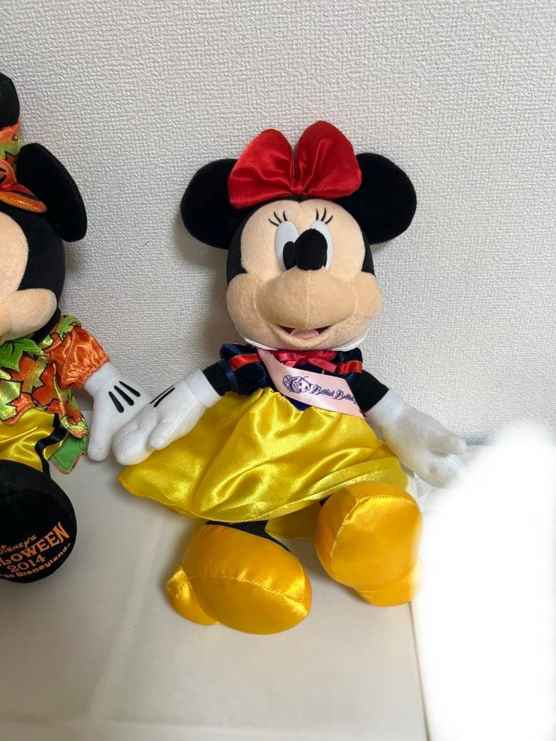 ディズニーミッキー、ミニーちゃんのぬいぐるみがハロウィン）