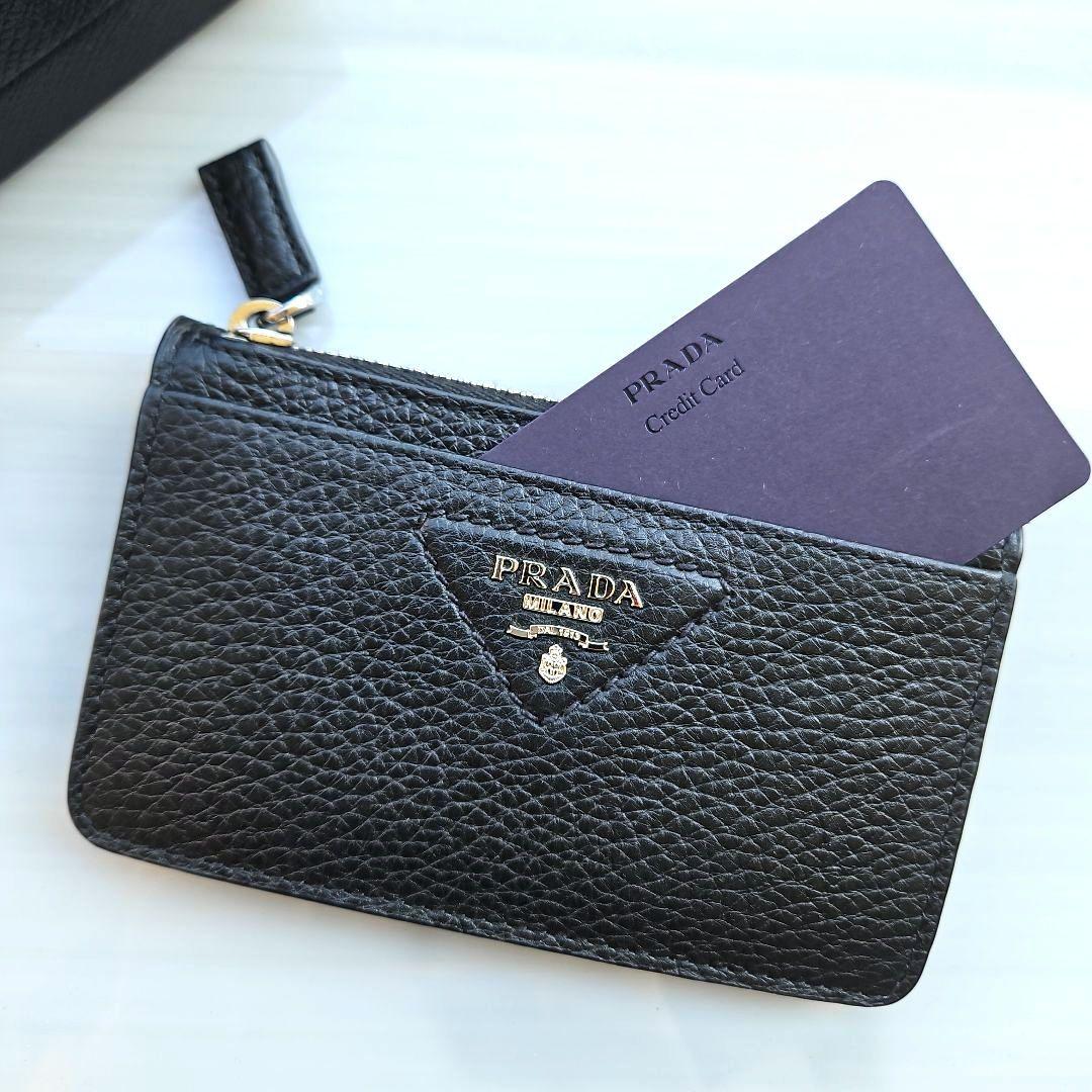 新品PRADAケース2MC084レザーブラックRFIDタグ内蔵カードケース