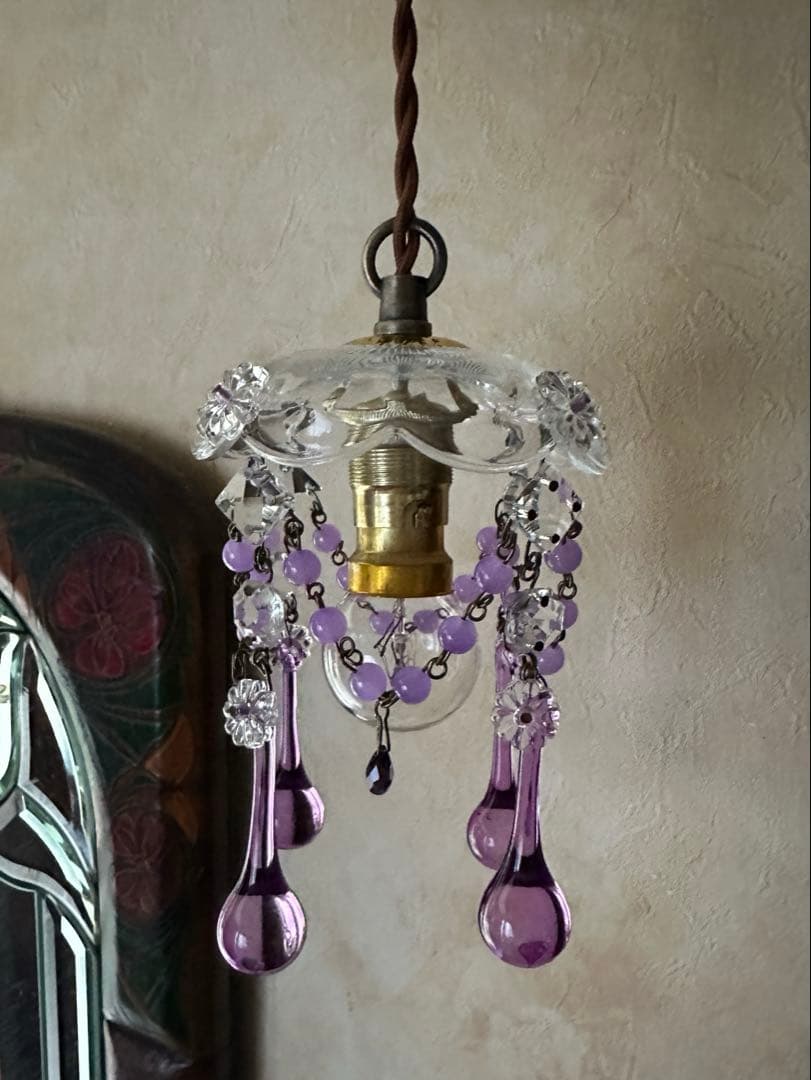 フランス アンティーク ラベンダームラーノガラスの可愛らしいミニシャンデリア＊