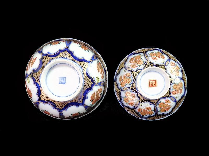 古伊万里 金襴手 陽刻 窓絵 花の図 蓋茶碗 2客 E114AS-CEk