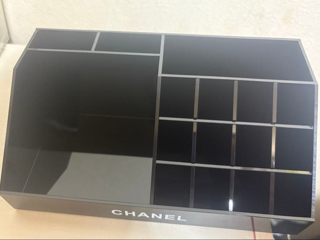 CHANEL アクリルスタンド