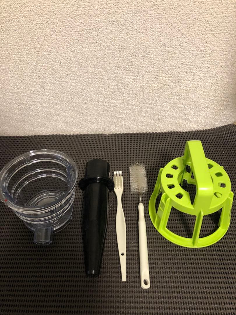 クビンス Kuvings EVO-800VG スロージューサー　10年保証付き