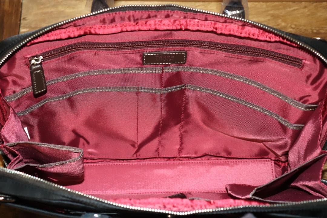 新品 TAKEO KIKUCHI フライト ビジネスバッグ A4 Ⓗ