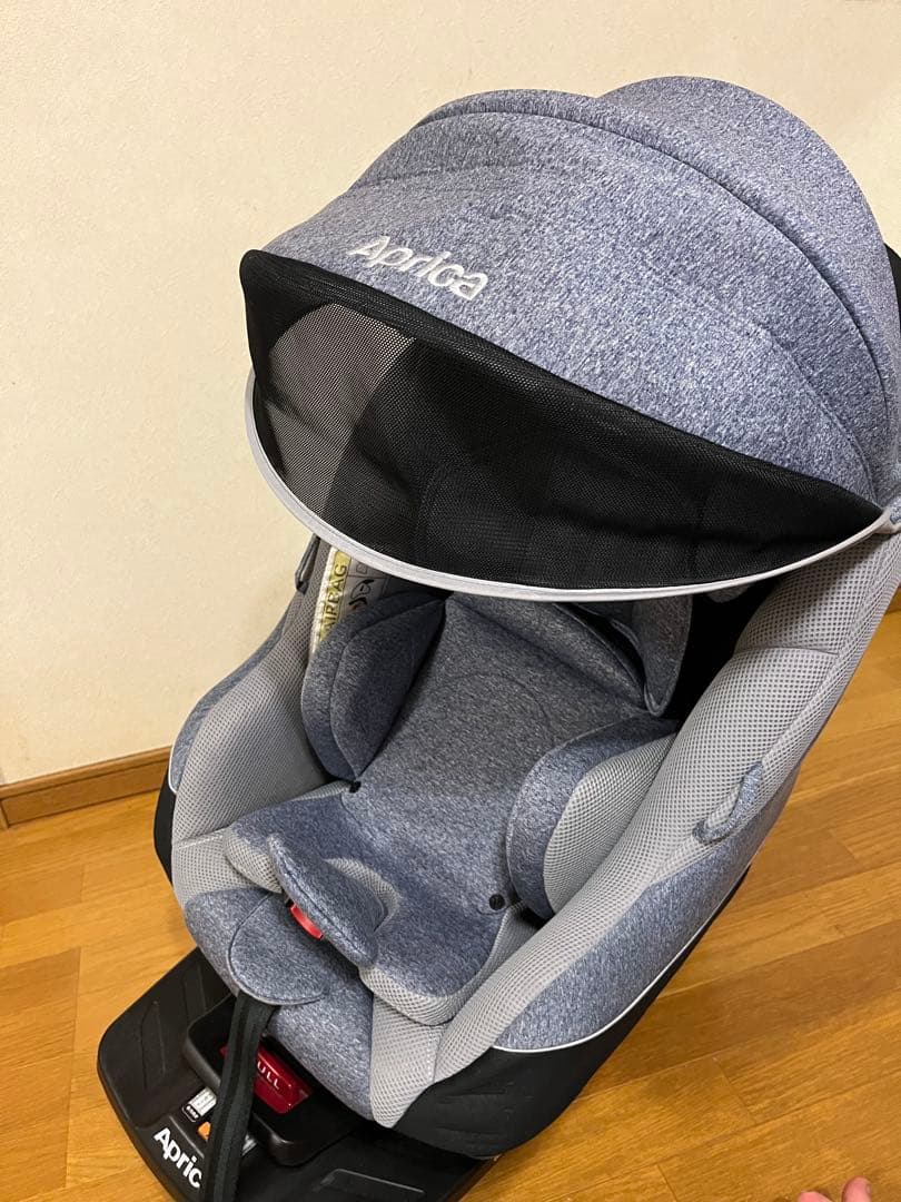 【✨️スピード発送✨️】アップリカ クルリラAC 2016313 チャイルドシート