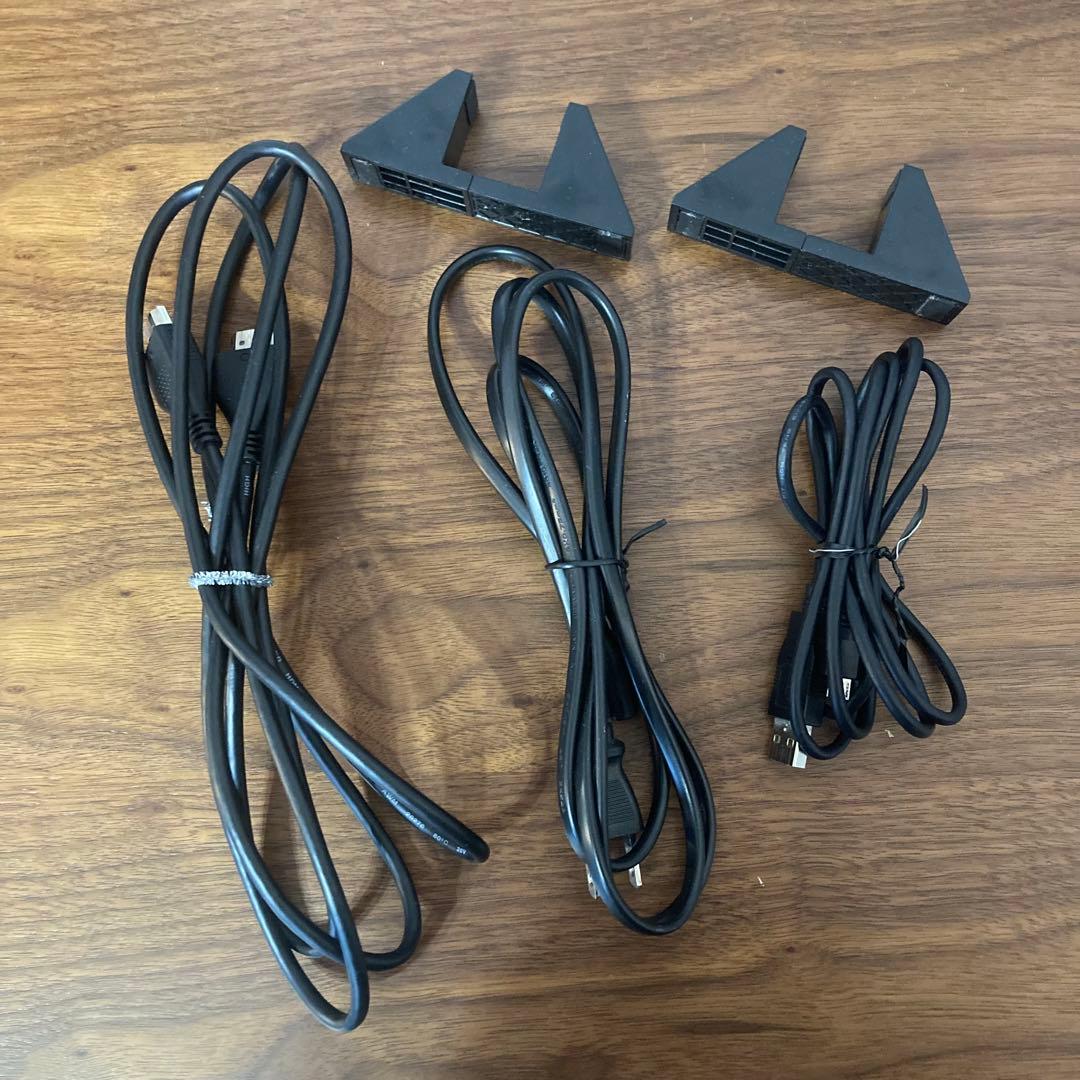 ソニー PS4 ホワイト 500GB CUH-2200A コントローラー2台