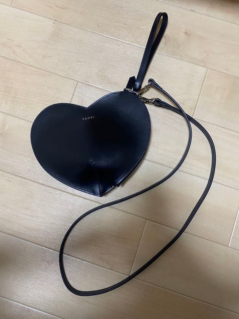 ODETTE E ODILE ＜YAHKI＞674 HEART SHOULDER