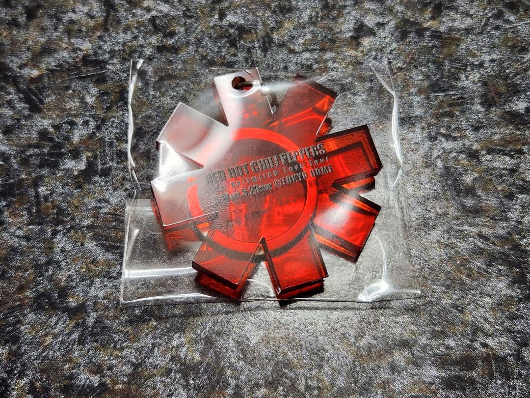 レッドホットチリペッパーズ 日本限定タオル &VIP PASS&キーホルダー