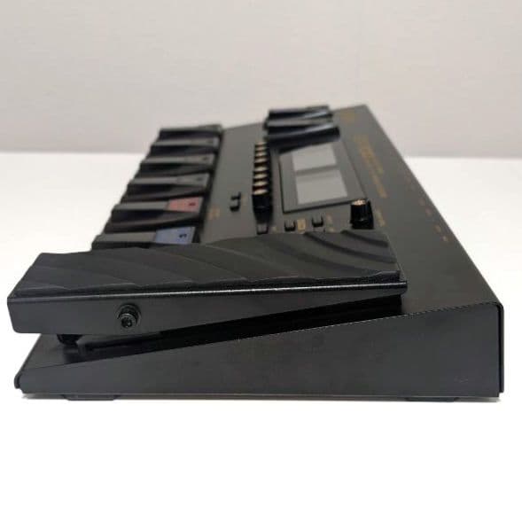 BOSS GT-100 マルチエフェクター 未使用