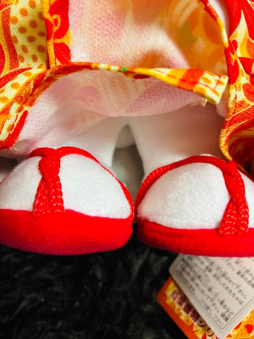 稀少　レトロ　ハローキティ 紅葉柄 着物 ぬいぐるみ M 30cm 脚にサンダル
