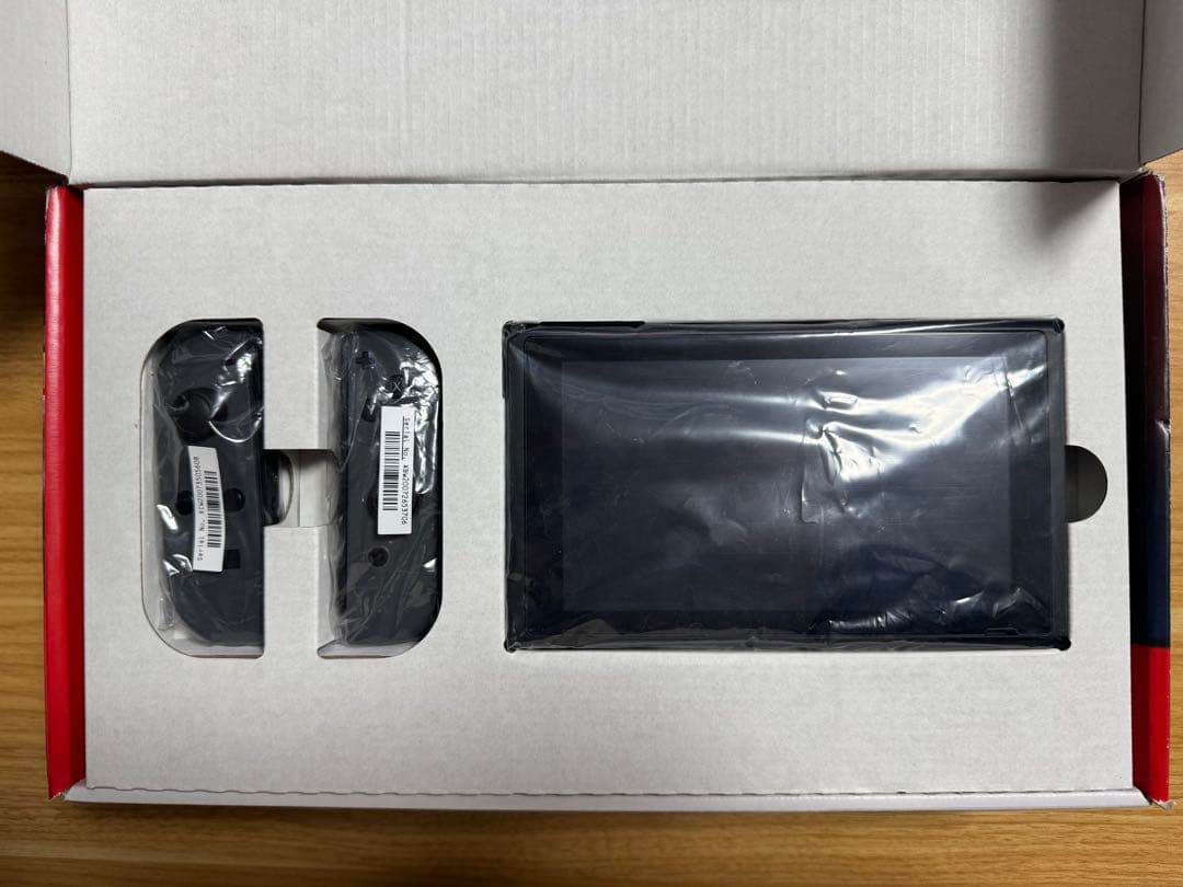 NINTENDO SWITCH 任天堂 スイッチ 本体 おまけ付き