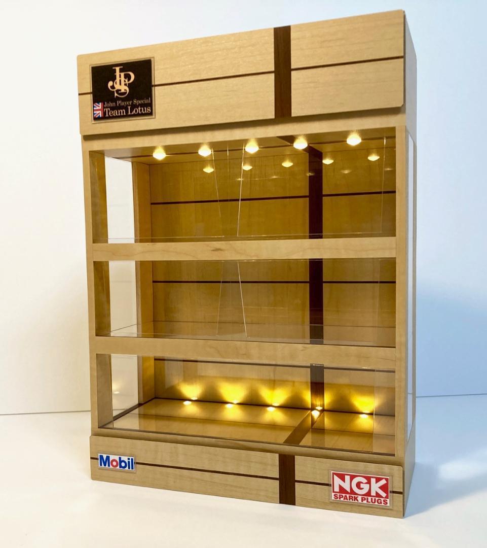 ほどとび・ウォールナット基調・3層式ディスプレーBOX/ ネオジオラマ