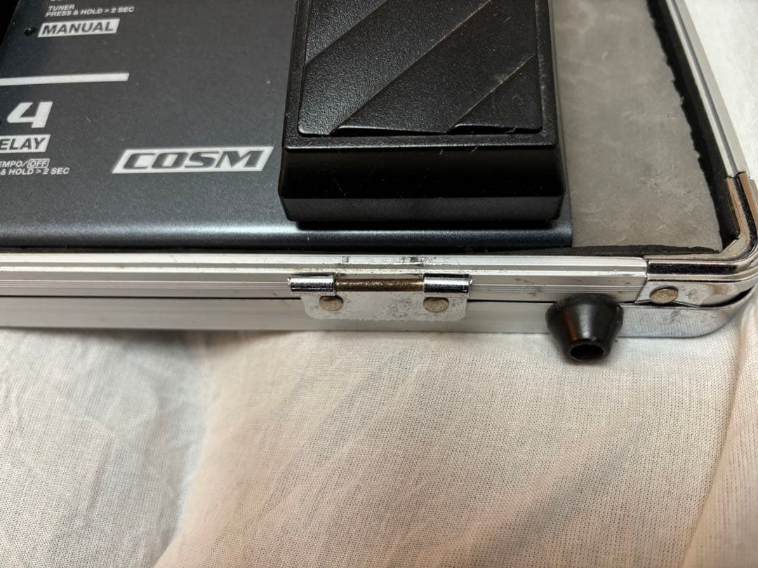 BOSS ME-80 マルチエフェクター　アダプター、ケース付