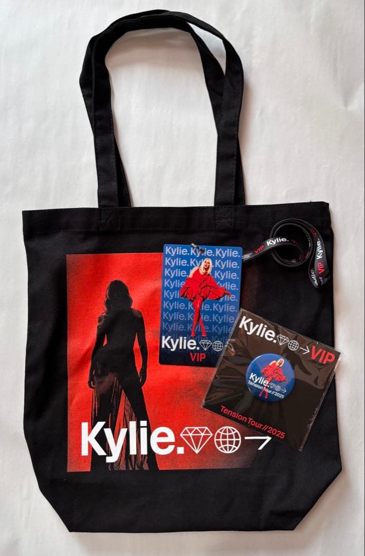 Kylie Minogue Tension Tour 2025 VIP グッズ
