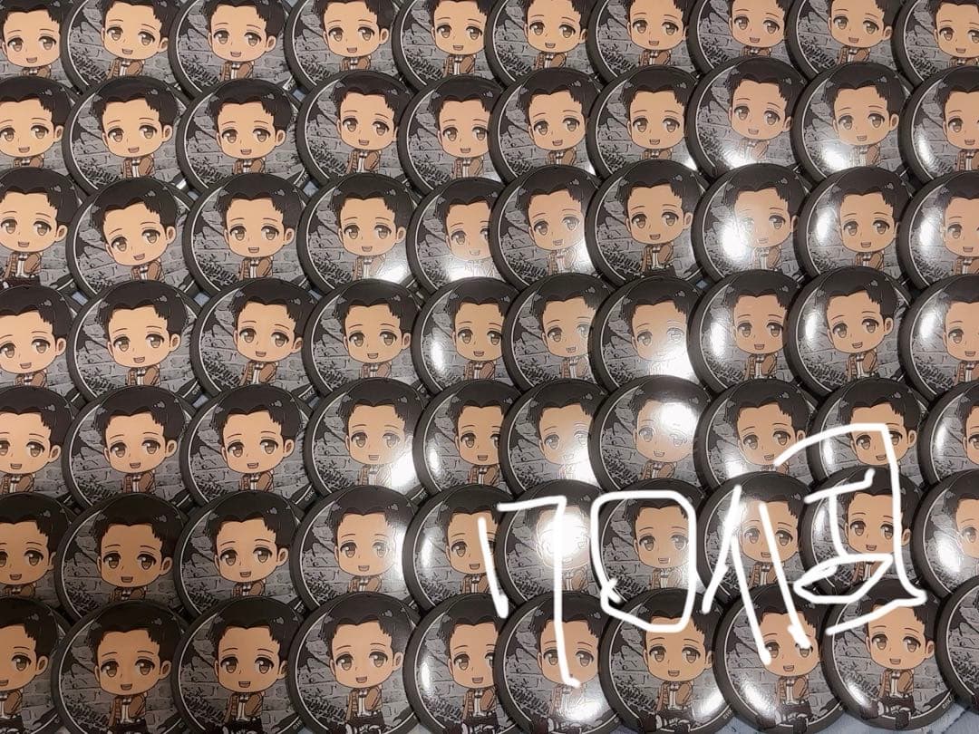 ぺたん娘 進撃の巨人 マルコ・ボット 缶バッチ 70個 ぺたん娘 進撃の巨人 マルコ・ボット 缶バッチ 70個 ぺたん娘 進撃の