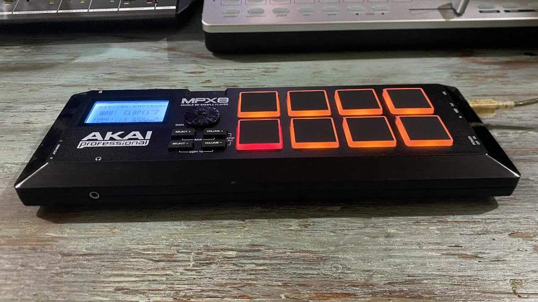 □ 11月のセール - AKAI MPX8 サンプラー｜□ 11月のセール - AKAI MPX8