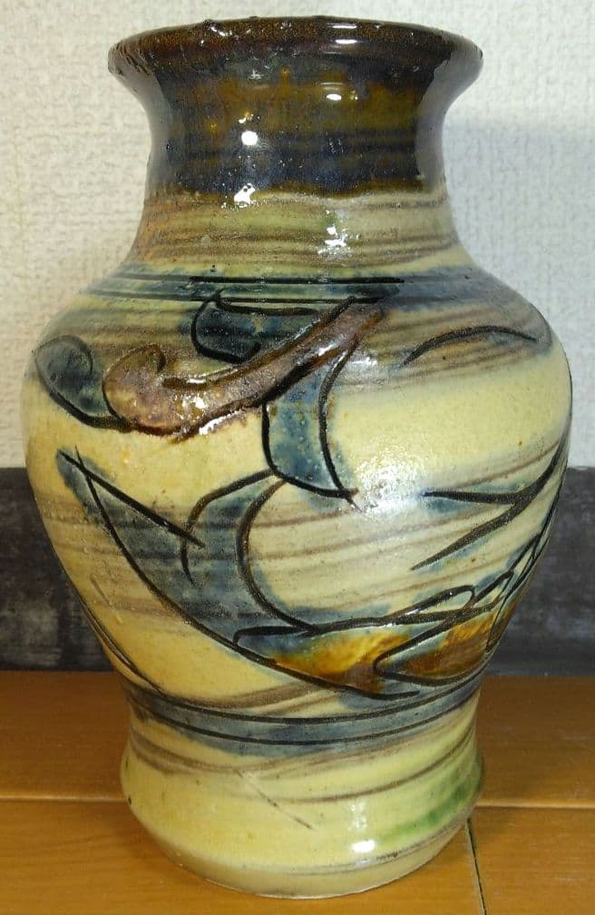 人間国宝 金城次郎 海老魚紋花瓶 栞 共箱 壺屋焼 壷屋焼 美品 晩年作