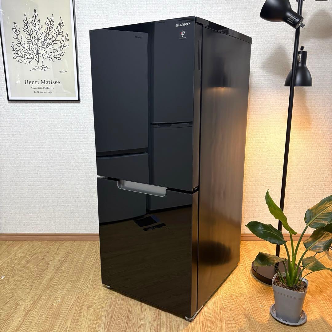 2022年製 冷蔵庫 一人暮らし 単身用 小型 3ヶ月保証付き ガラスドア 高級
