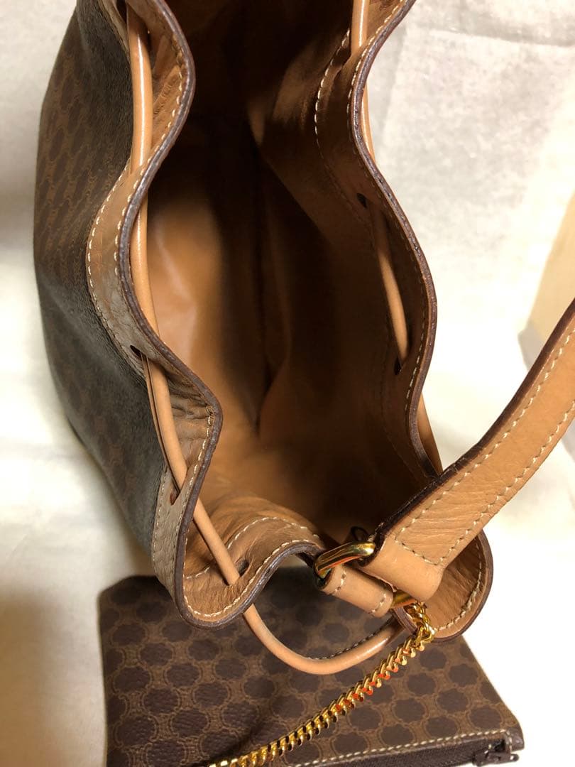 CELINEマカダム柄ショルダーバッグ