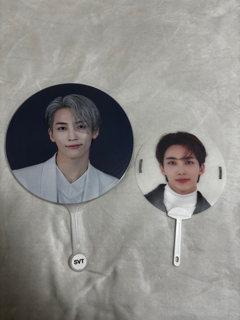 公式】SEVENTEEN JEONGHAN ジョンハン うちわセット - メルカリ