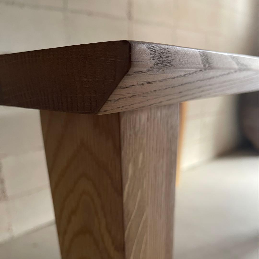 美品　大塚家具　天然木オーク材無垢　ダイニングテーブル　テーパー角脚　W1500