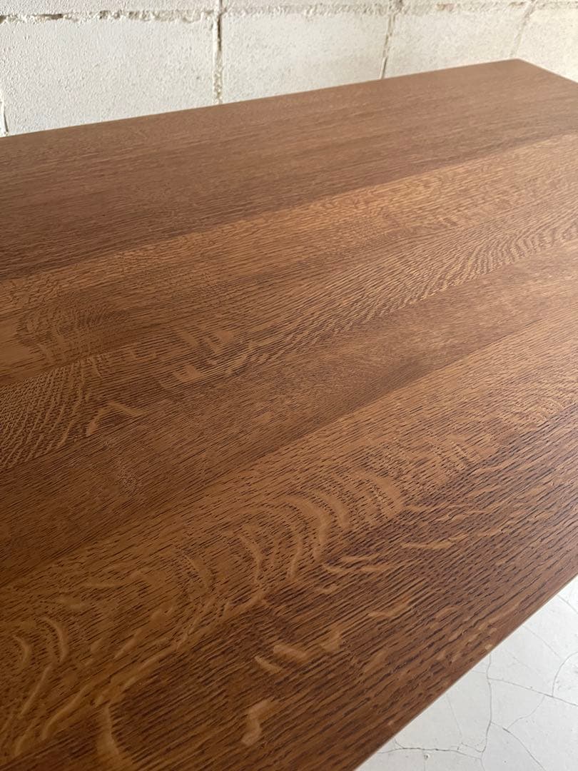 美品　大塚家具　天然木オーク材無垢　ダイニングテーブル　テーパー角脚　W1500