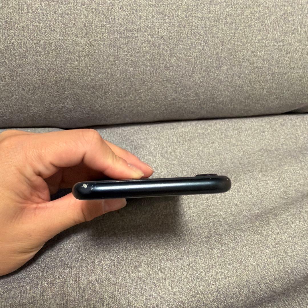 携帯電話本体 iPhone se3 64G