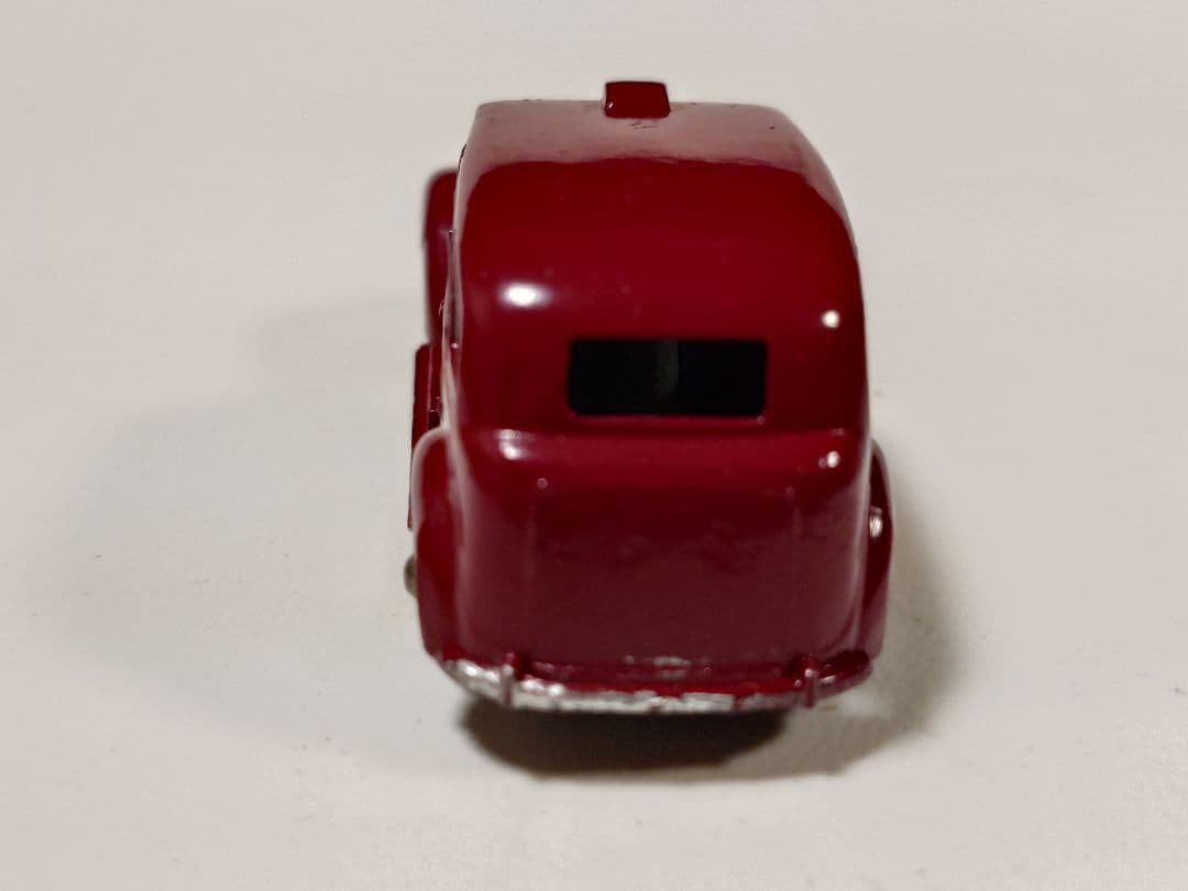 MATCHBOX 　No.17 　METOROPOLITAN TAXI