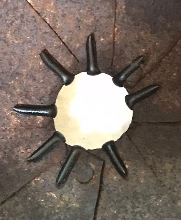 古式　鉄錆地八間筋兜鉢