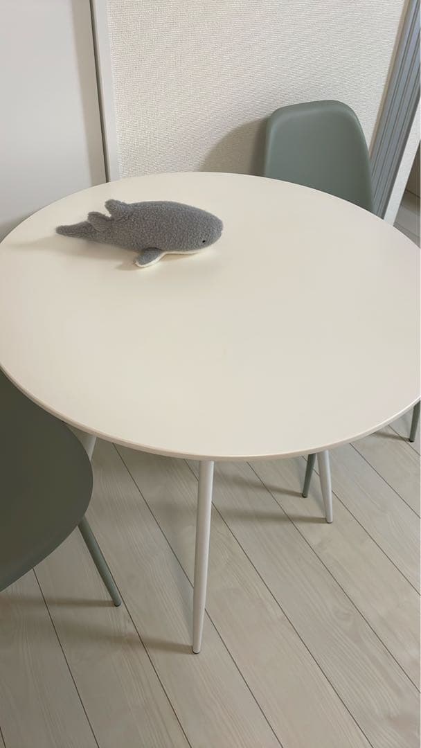 【週末限定セール】ロウヤ　円形ホワイトテーブルチェア３セット